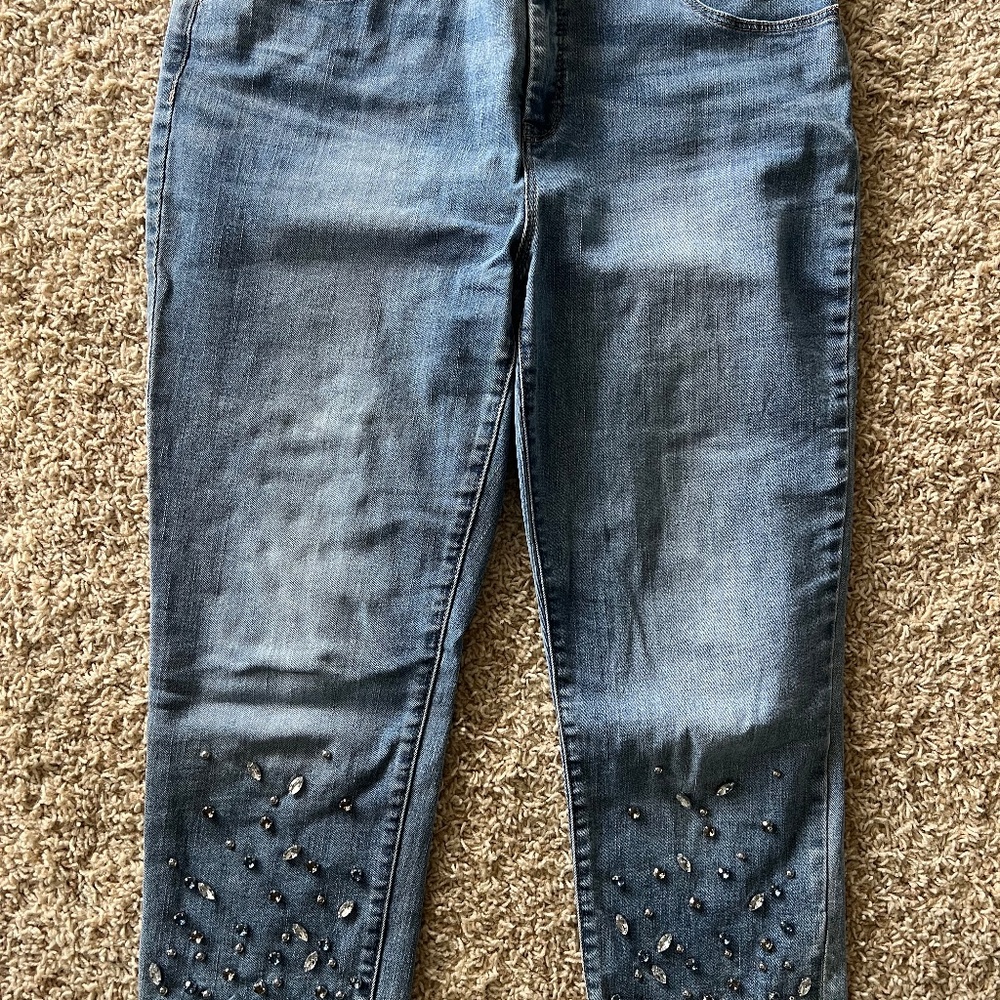 Chicos Girlfriend Slim leg cuffed denim cropped Jeans with Rhinestones.  Stretch